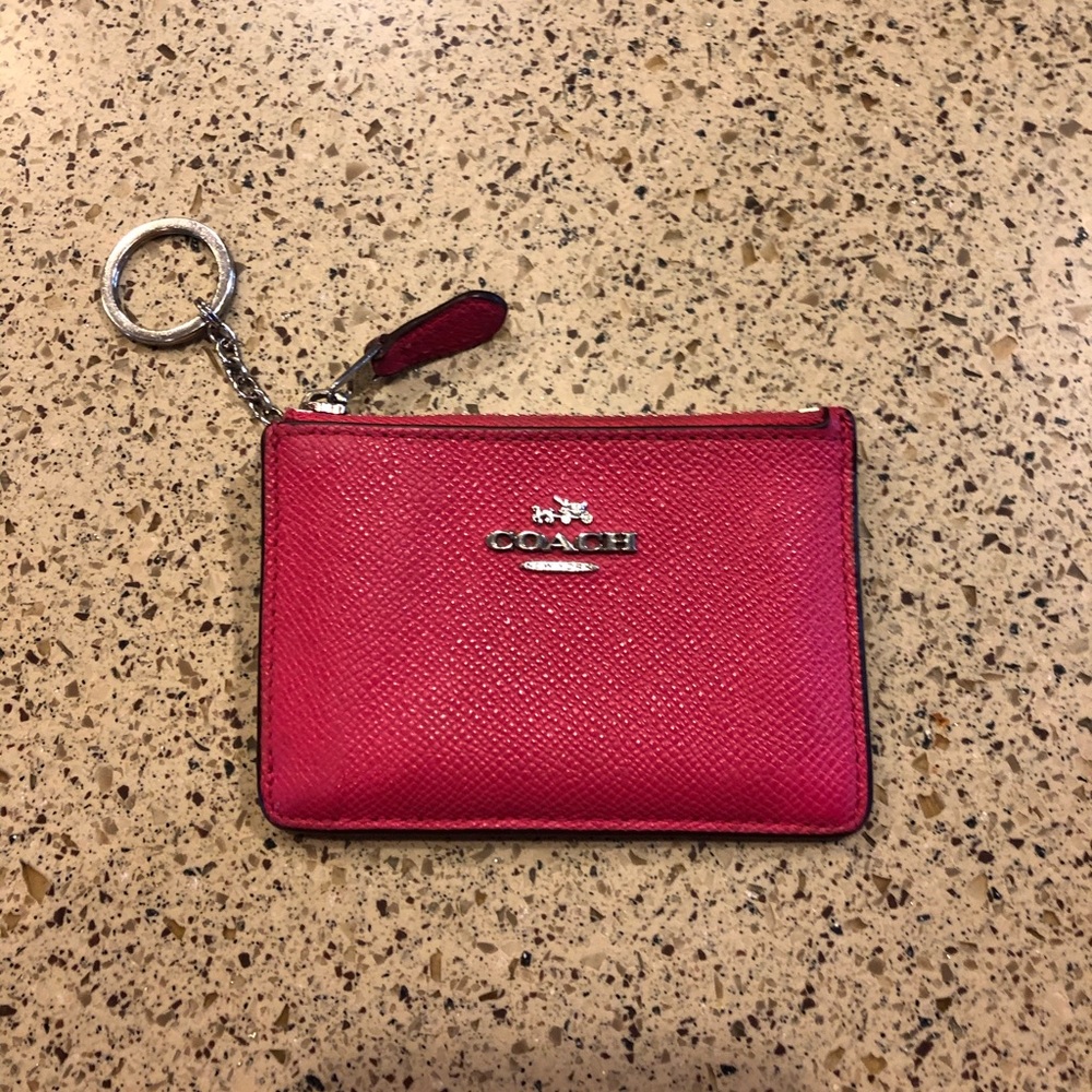 Coach Skinny Id
